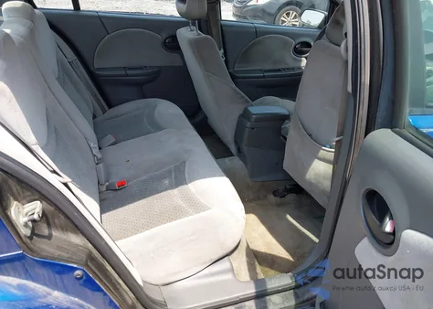 2004 Saturn Ion 3 z USA, uszkodzony, nr VIN 1G8AL52F64Z115367